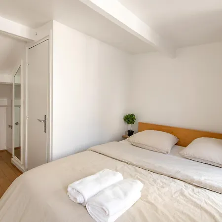 Geranimus 36a : Heart Of Apartment Paris